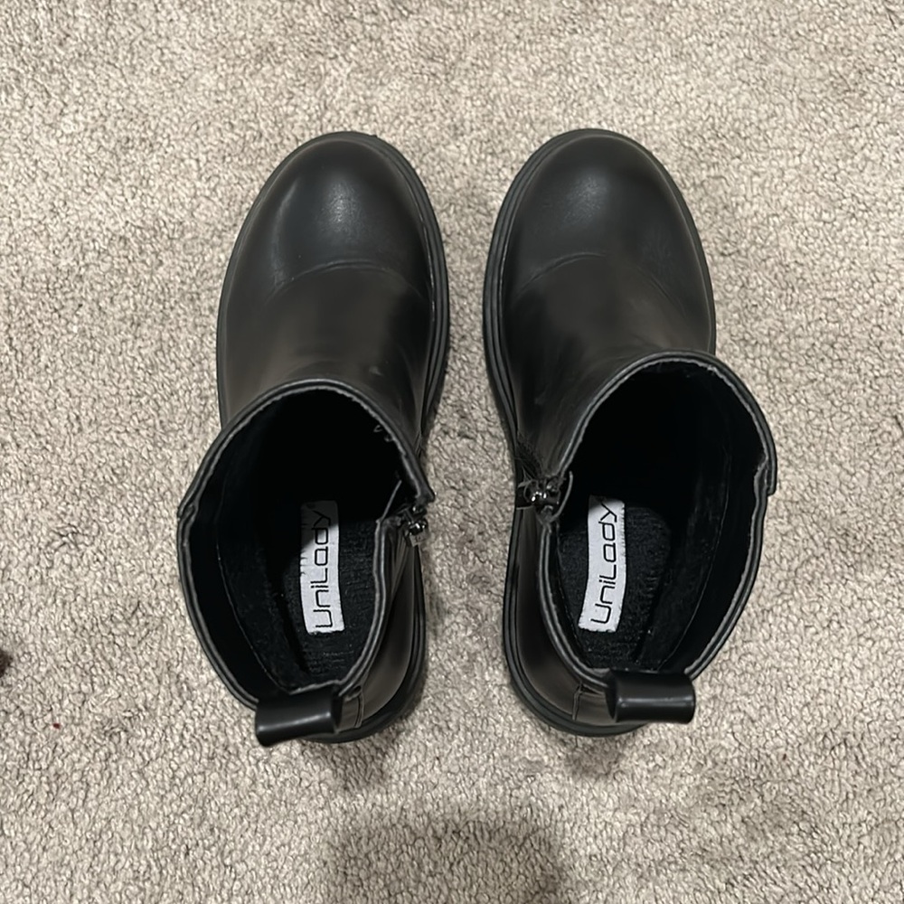 Black Booties - Picture 3 of 7